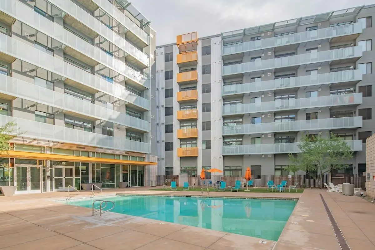 Adorable 1Bd - Central Downtown - Gym, Pool, Parking Phoenix 0*,
